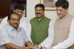 Pradhan takes up transport issues in Odisha’s coal belt