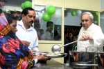 Night meal facility at Aahar centres